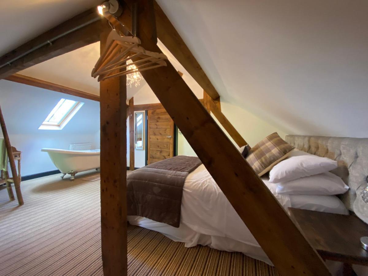 Betsey Trotwood. Historic Stylish 2-Bed Cottage. Blundeston المظهر الخارجي الصورة
